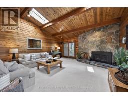 504 BAKER STREET - 22