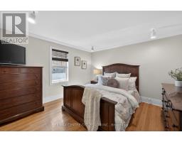 504 BAKER STREET - 33