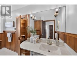 504 BAKER STREET - 35