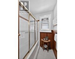 504 BAKER STREET - 36