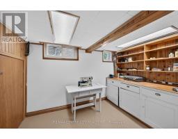 504 BAKER STREET - 38