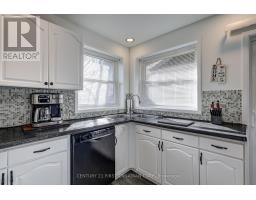 691 EMERY STREET E - 20