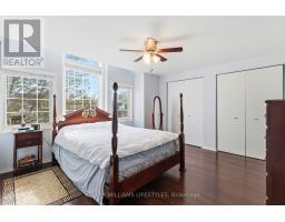 46 BELLROCK CRESCENT - 18