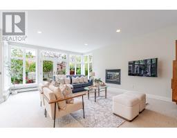 371 GROSVENOR STREET - 12