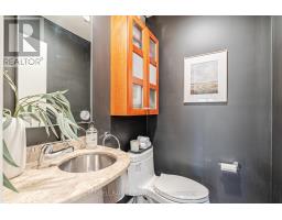 371 GROSVENOR STREET - 23
