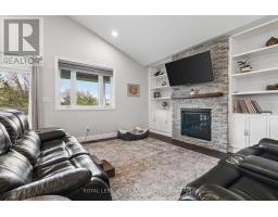 76 COULTER AVENUE - 11