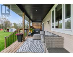 76 COULTER AVENUE - 36
