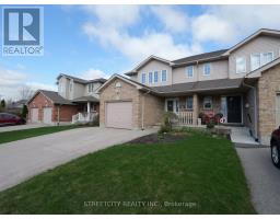 97 GREGORY CRESCENT - 10