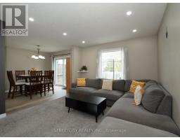 97 GREGORY CRESCENT - 12