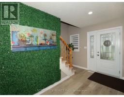 97 GREGORY CRESCENT - 44