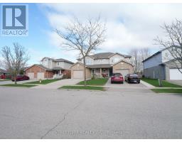 97 GREGORY CRESCENT - 5
