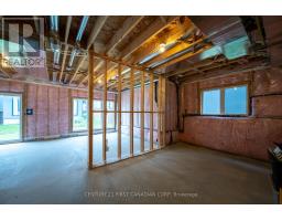 74 - 1820 CANVAS WAY - 36