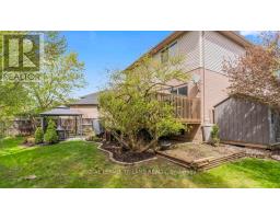 10 PRESPA COURT - 32