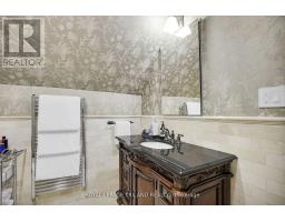 512 COLBORNE STREET - 36