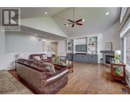 9538 TOWER ROAD - 32
