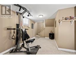 581 HALE STREET - 18