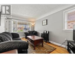 581 HALE STREET - 8