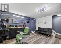195 MARTINET AVENUE - 28
