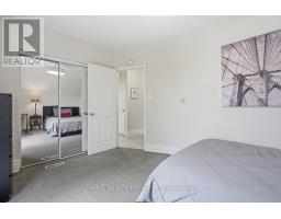 2 MOIR STREET - 20