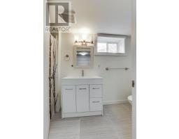 42 REGENCY ROAD - 28