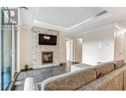 211 - 320 SUGARCREEK TRAIL - 11