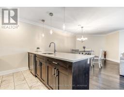 211 - 320 SUGARCREEK TRAIL - 5