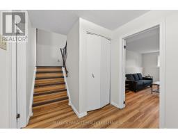 15 TUMBLEWEED CRESCENT - 26