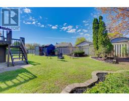 15 TUMBLEWEED CRESCENT - 41
