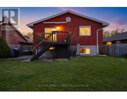 15 TUMBLEWEED CRESCENT - 44