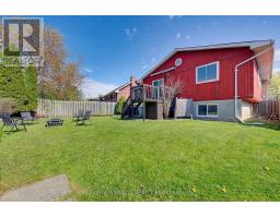 15 TUMBLEWEED CRESCENT - 45