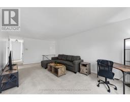 15 TUMBLEWEED CRESCENT - 9