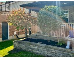 12 HENDERSON COURT - 5