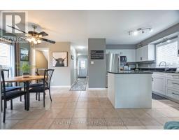 875 FIELDGATE CIRCLE - 11