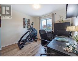 875 FIELDGATE CIRCLE - 18