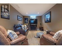 875 FIELDGATE CIRCLE - 21