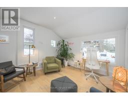 1069 COLBORNE STREET - 12