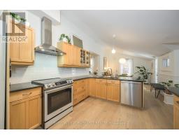 1069 COLBORNE STREET - 9