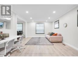 43 FINSBURY CRESCENT - 4