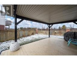 68 MEADOWVALE DRIVE - 27