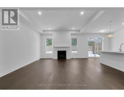 35 - 1080 UPPERPOINT AVENUE - 10