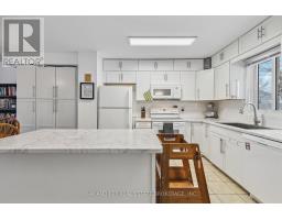 17 - 151 BONAVENTURE DRIVE - 9