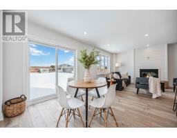 483 HURON STREET - 17