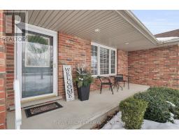 383932 SALFORD ROAD - 47