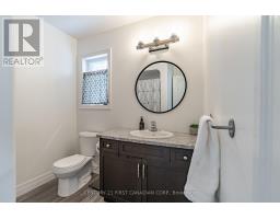 181 GILMOUR DRIVE - 21