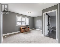181 GILMOUR DRIVE - 24