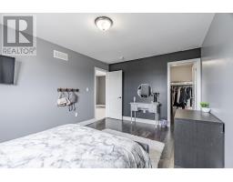 181 GILMOUR DRIVE - 26
