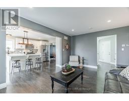 181 GILMOUR DRIVE - 8
