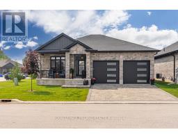 34 - 121 Robin Ridge, MLS X12210922