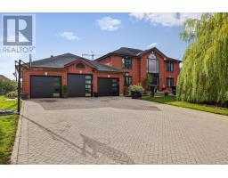 700 Franklinway Crescent, MLS X12480272