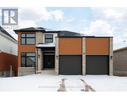 70 Royal Crescent, MLS X12670832